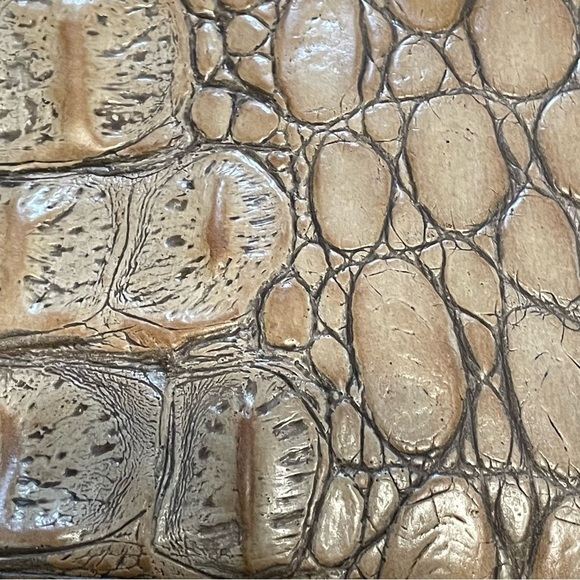 Brahmin For Dillard's Stone Colored Croc Leather Rectangle Shoulder Handbag - Picture 10 of 12